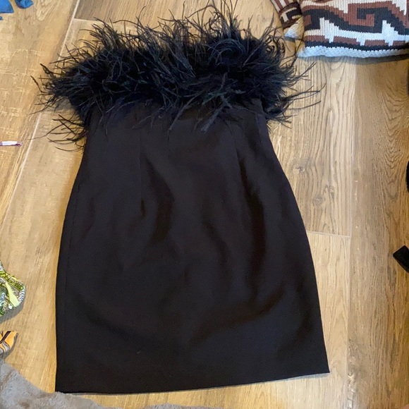 Bardot Dresses & Skirts - Black mini dress